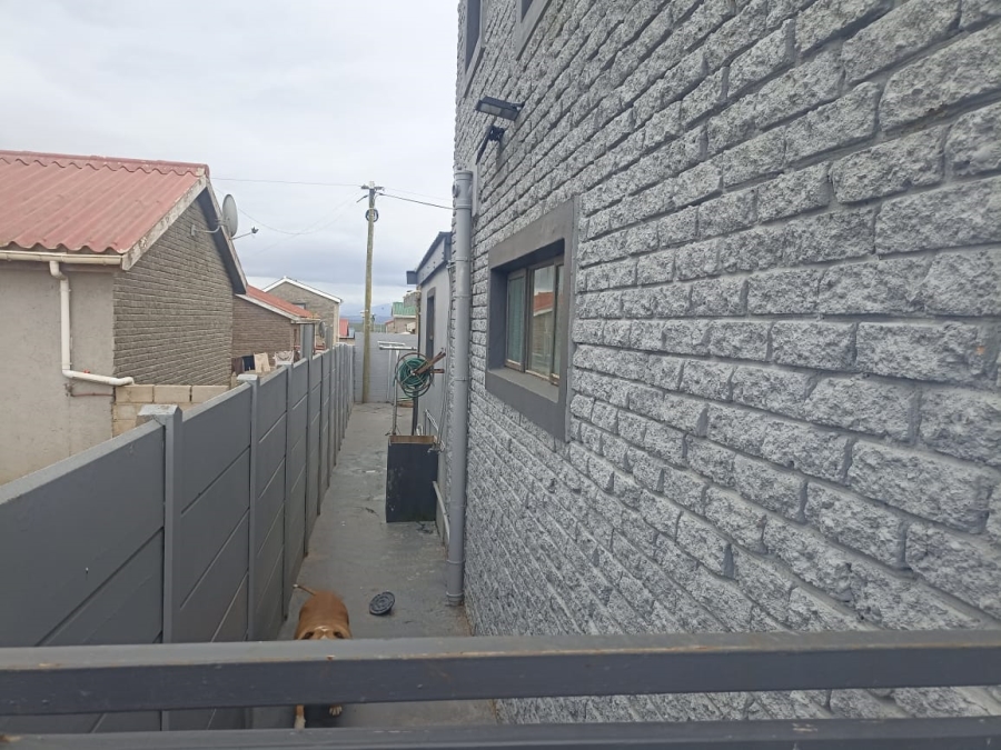 5 Bedroom Property for Sale in Mossel Bay Ext 13 Western Cape